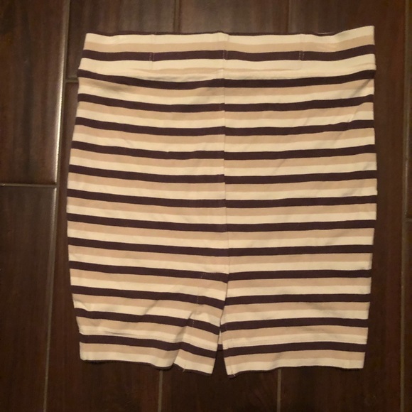 Catch My i Size: Small Brown, Tan & Cream Skirt - Picture 2 of 4